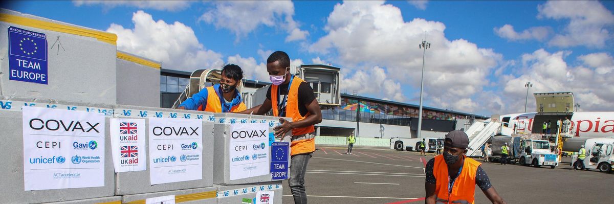 Ebola Response Veterans Urge WHO to 'Dramatically Expand' Global Covid-19 Vaccine Access