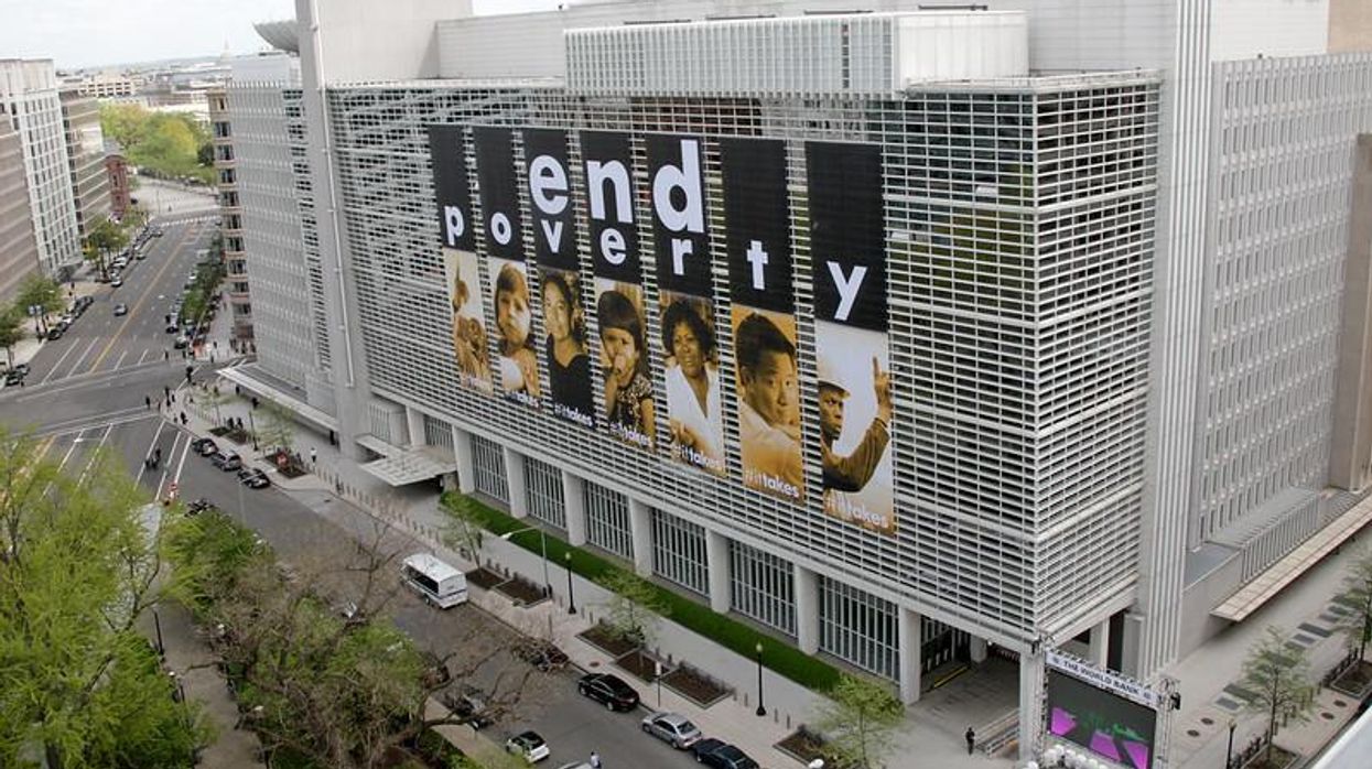 World Bank Rankings Promote Deregulation at the Expense of Working People