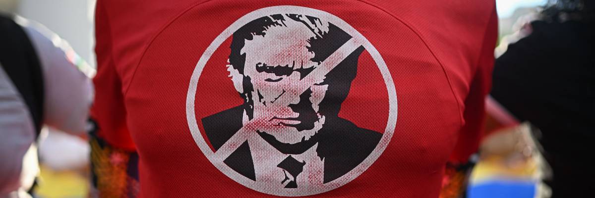 'Yankee Go Home' says Trump shirt in Venezuela