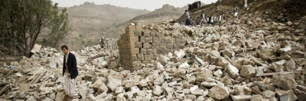 As the War Escalates, Yemen Risks Disintegration, With No End in Sight