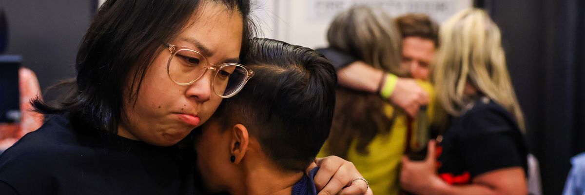 Yes supporters react