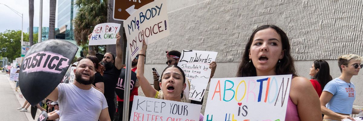 young pro-choice protesters in Florida