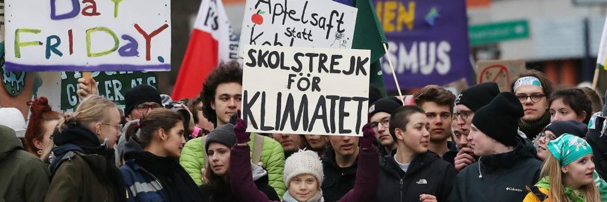 'No Time for Being Patronized,' Say Youth Climate Leaders as UK Cops Warn Parents Over Fridays for Future Protest