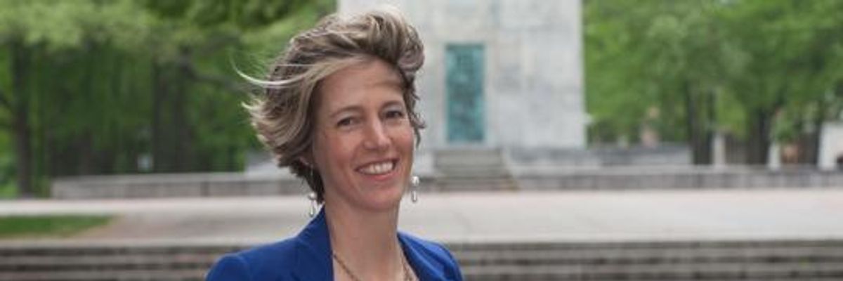 Zephyr Teachout Emerges To Challenge NY Gov. Cuomo from the Left