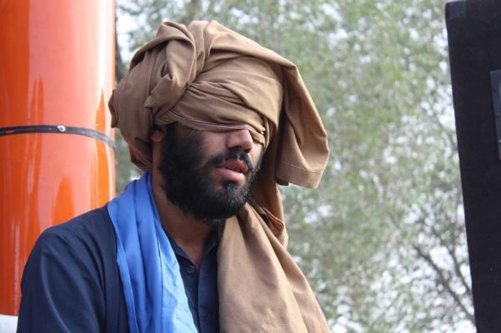 Zindani is determined to end war.