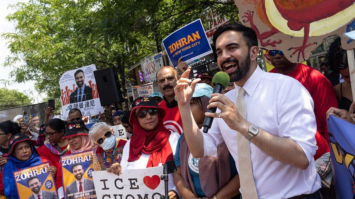 Zohran Mamdani campaigns for New York City mayor