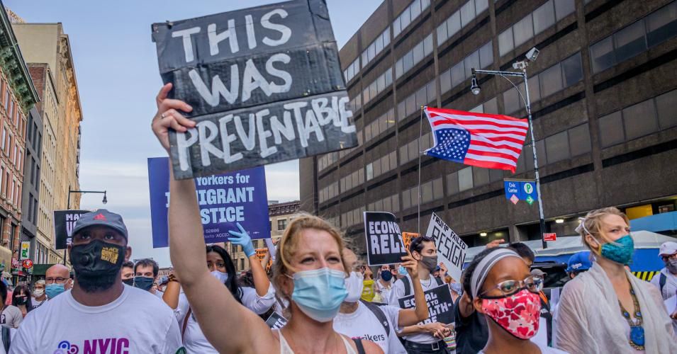 GOP Under Fire for Offering 'Emaciated' Covid Relief Plan as Record Layoffs Continue and Mass Evictions Loom