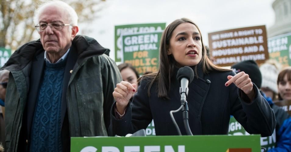 Over 570 Groups Endorse Sanders and Ocasio-Cortez's Fracking Ban Act as 'Essential and Urgent Climate Action' - Common Dreams