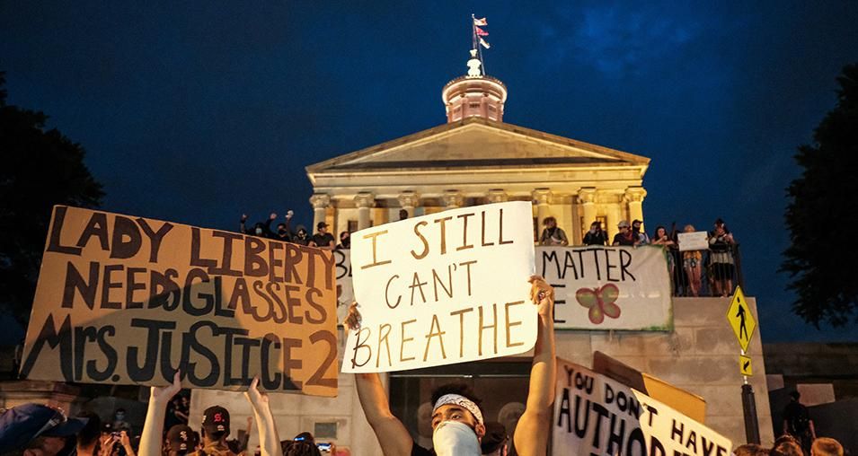 Black Lives Matter protesters are seen marching upon the Tennessee State Capitol building on June 04, 2020 in Nashville, Tennessee. George Floyd's death set off days and nights of protests as its the most recent in a series of deaths of African Americans by the police. (Photo by Jason Kempin/Getty Images)