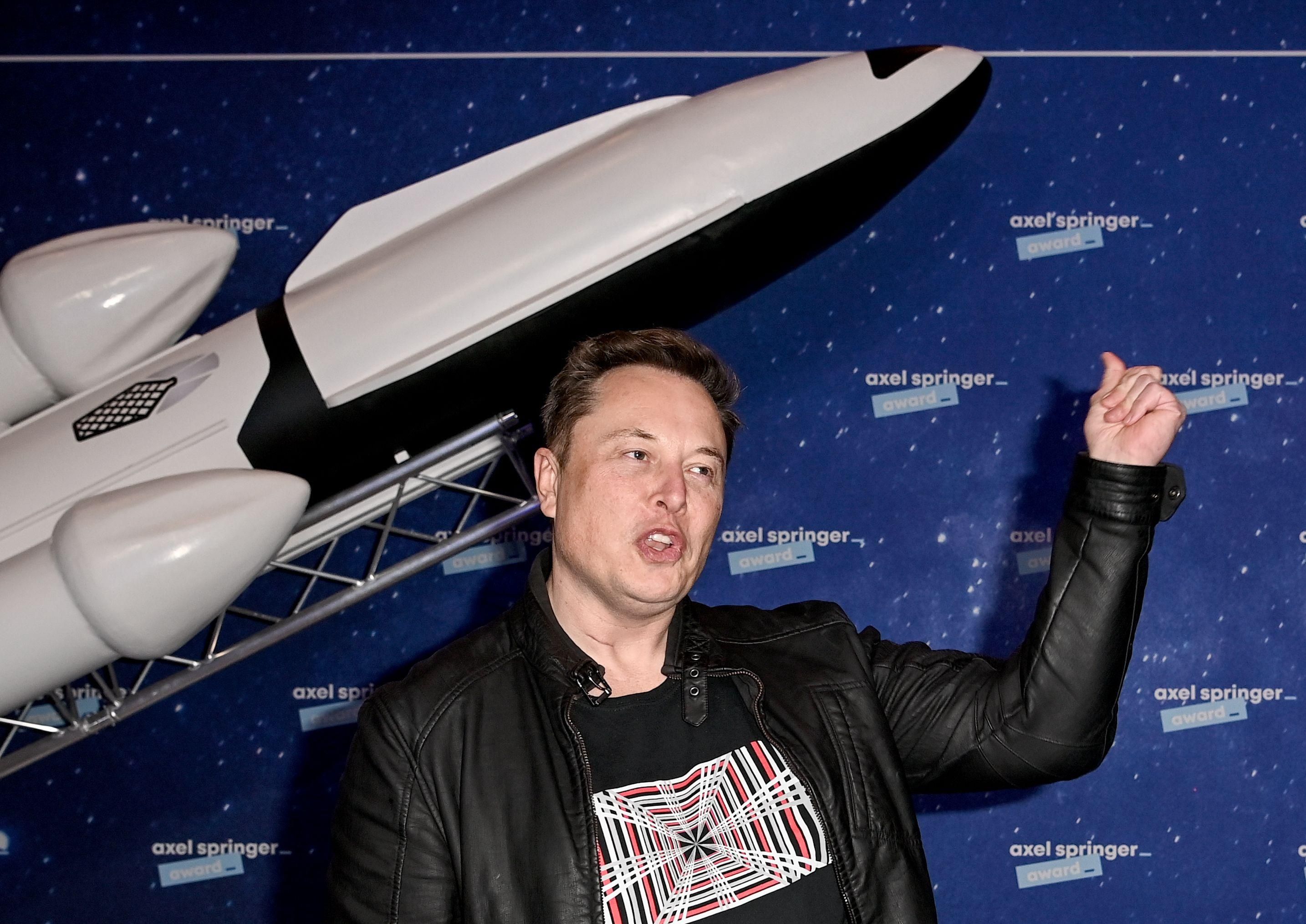 SpaceX owner and Tesla CEO Elon Musk poses on the red carpet of the Axel Springer Award 2020 on December 1, 2020 in Berlin, Germany. (Photo: Britta Pedersen-Pool via Getty Images)