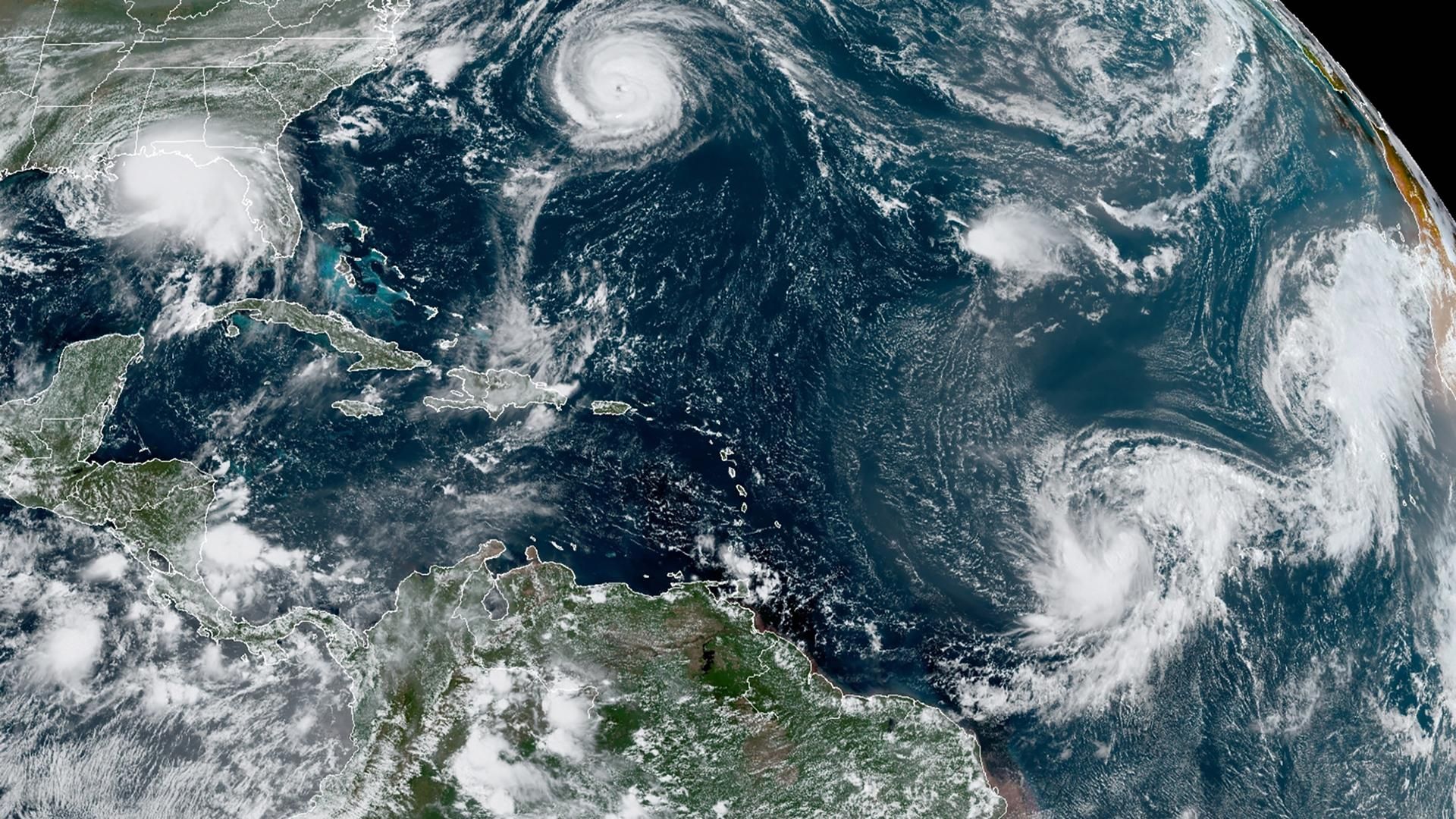NOAA 2021 hurricanes
