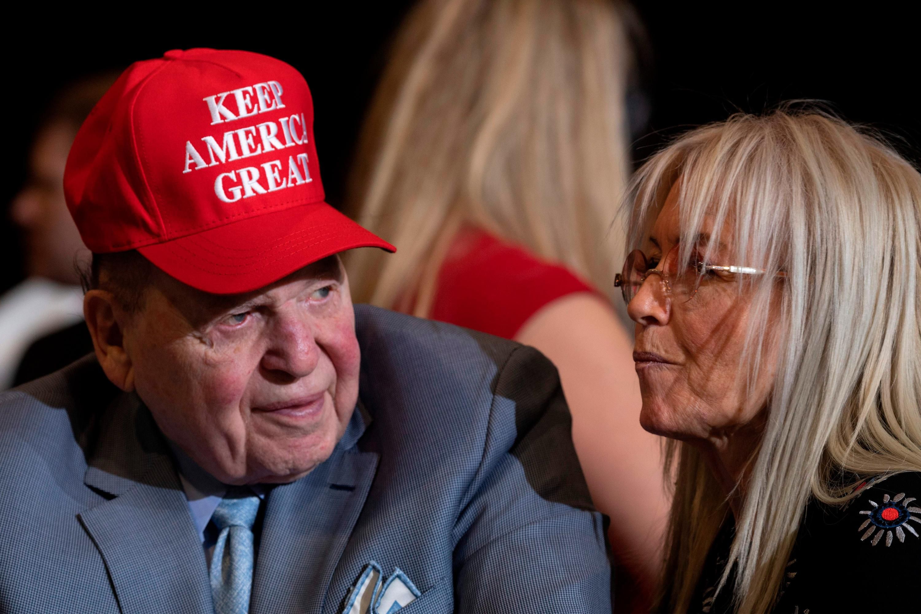 Sheldon Adelson attends a Trump rally