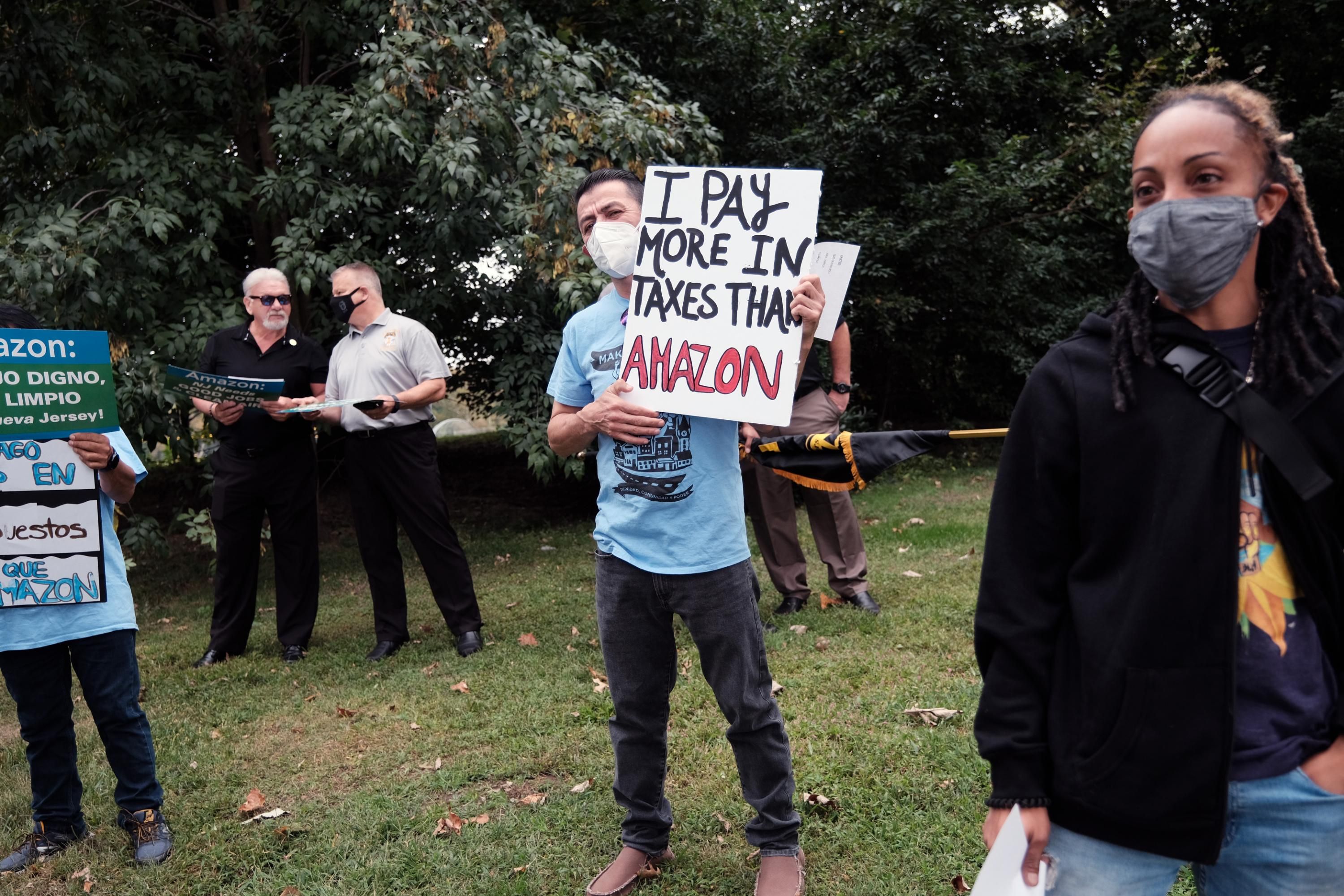 Opinion Paying Rate of Just 6, Amazon Avoided More Than 5 Billion