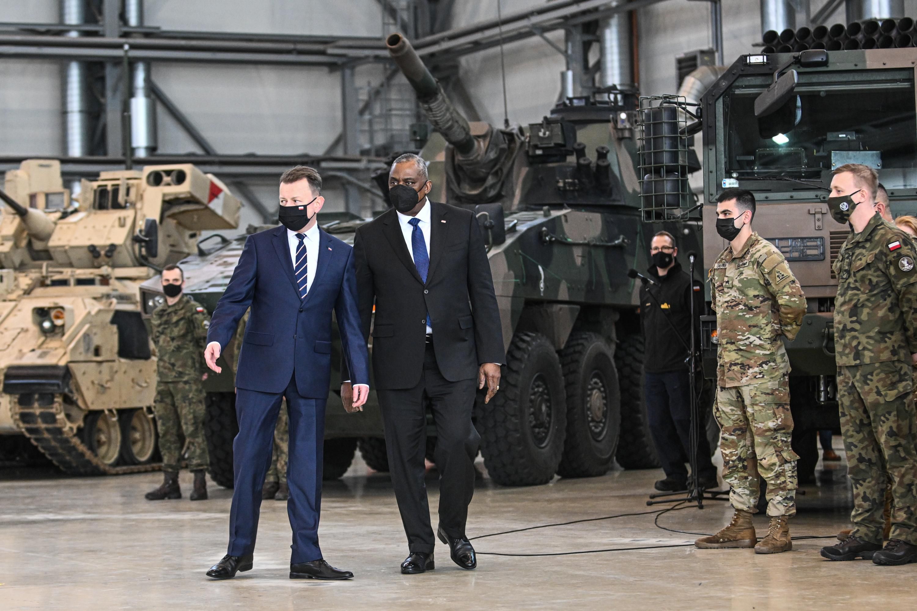 U.S. Pentagon chief speaks with Poland's defense minister