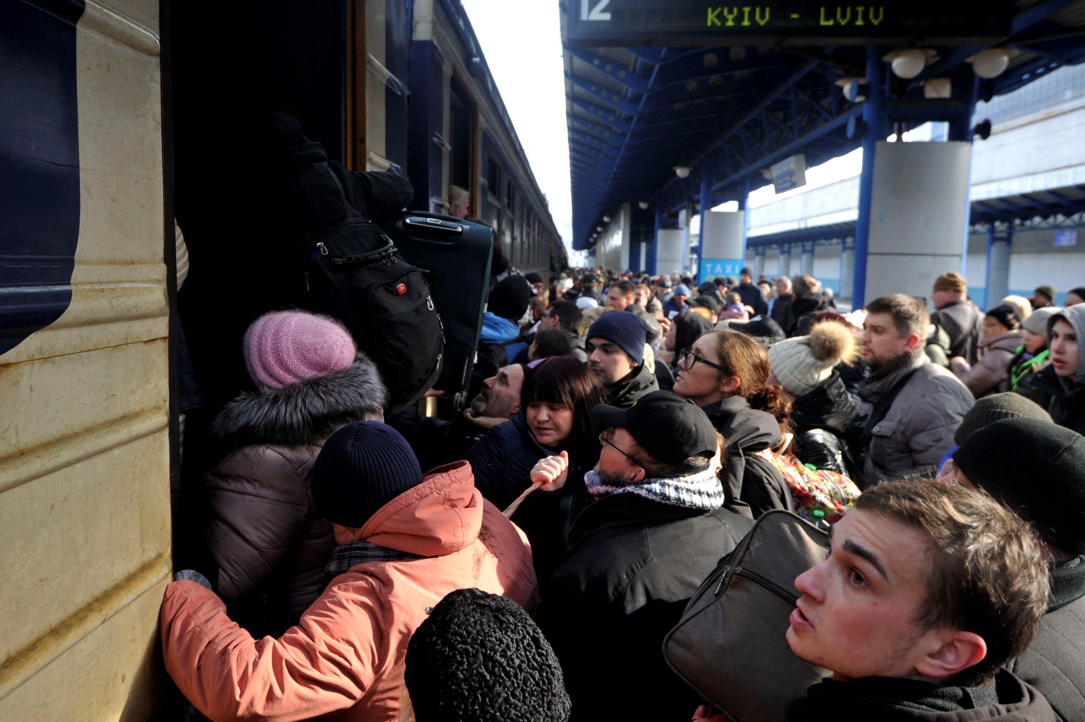 Ukrainians evacuating during war