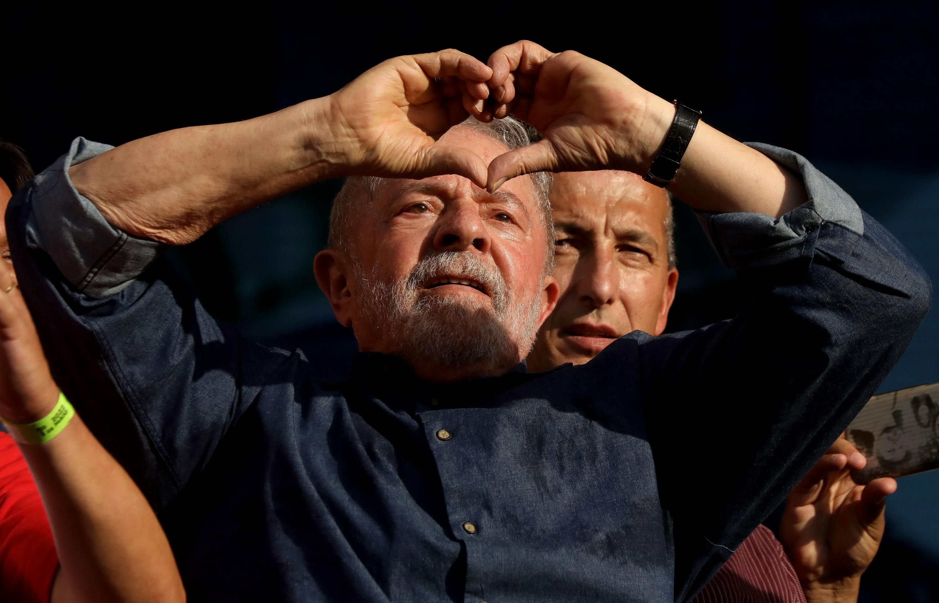 Lula attends a demonstration