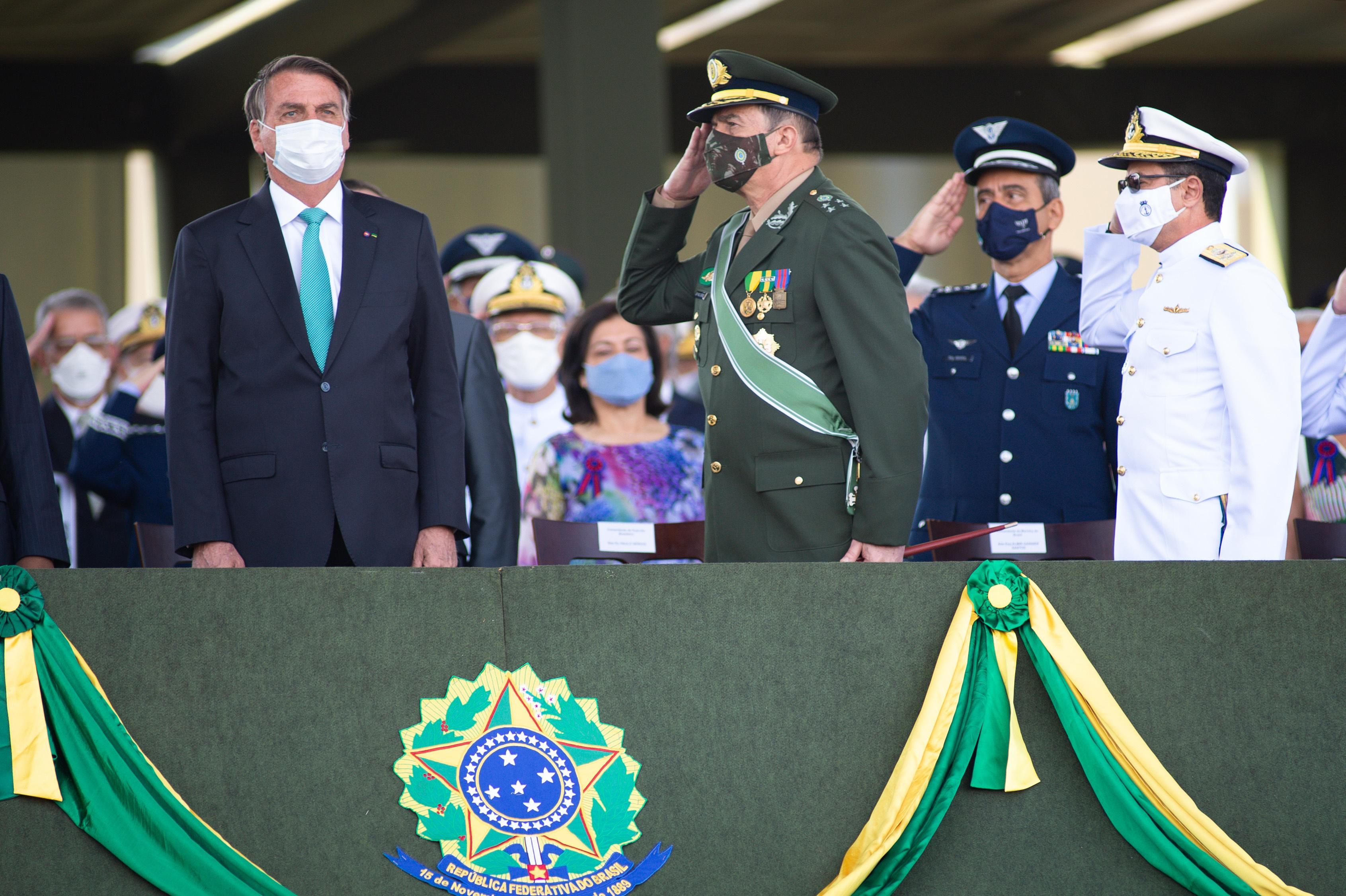 Bolsonaro military 