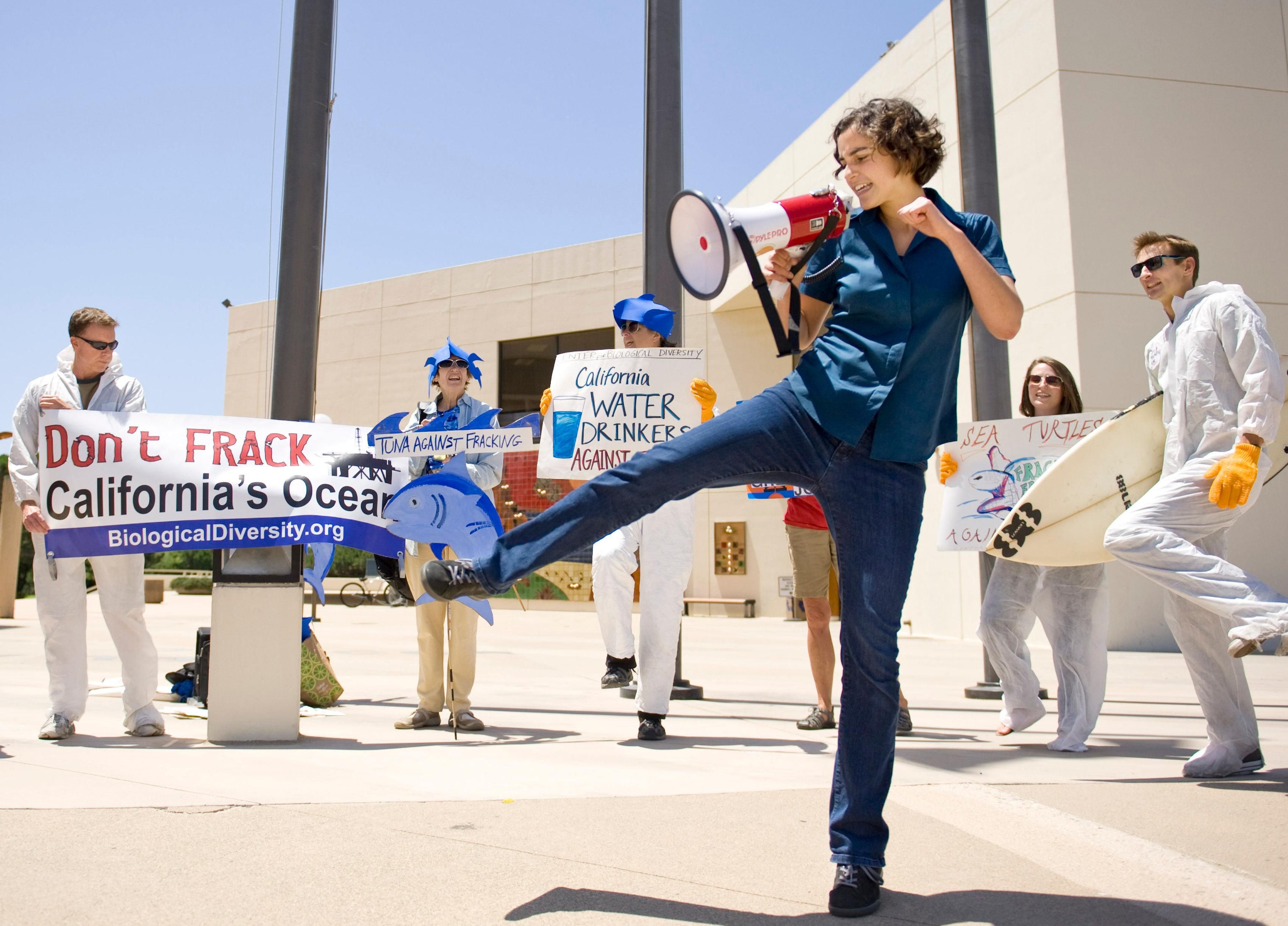 California offshore fracking protest 
