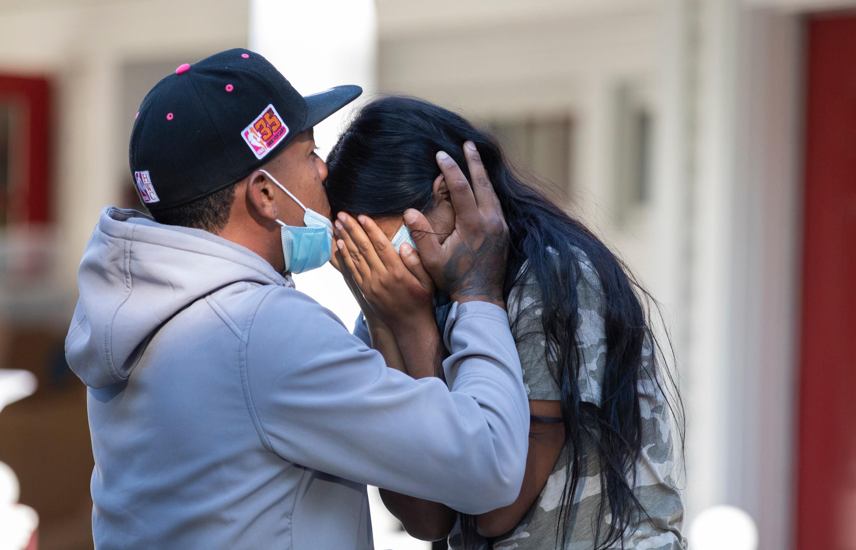 migrants in Martha's Vineyard