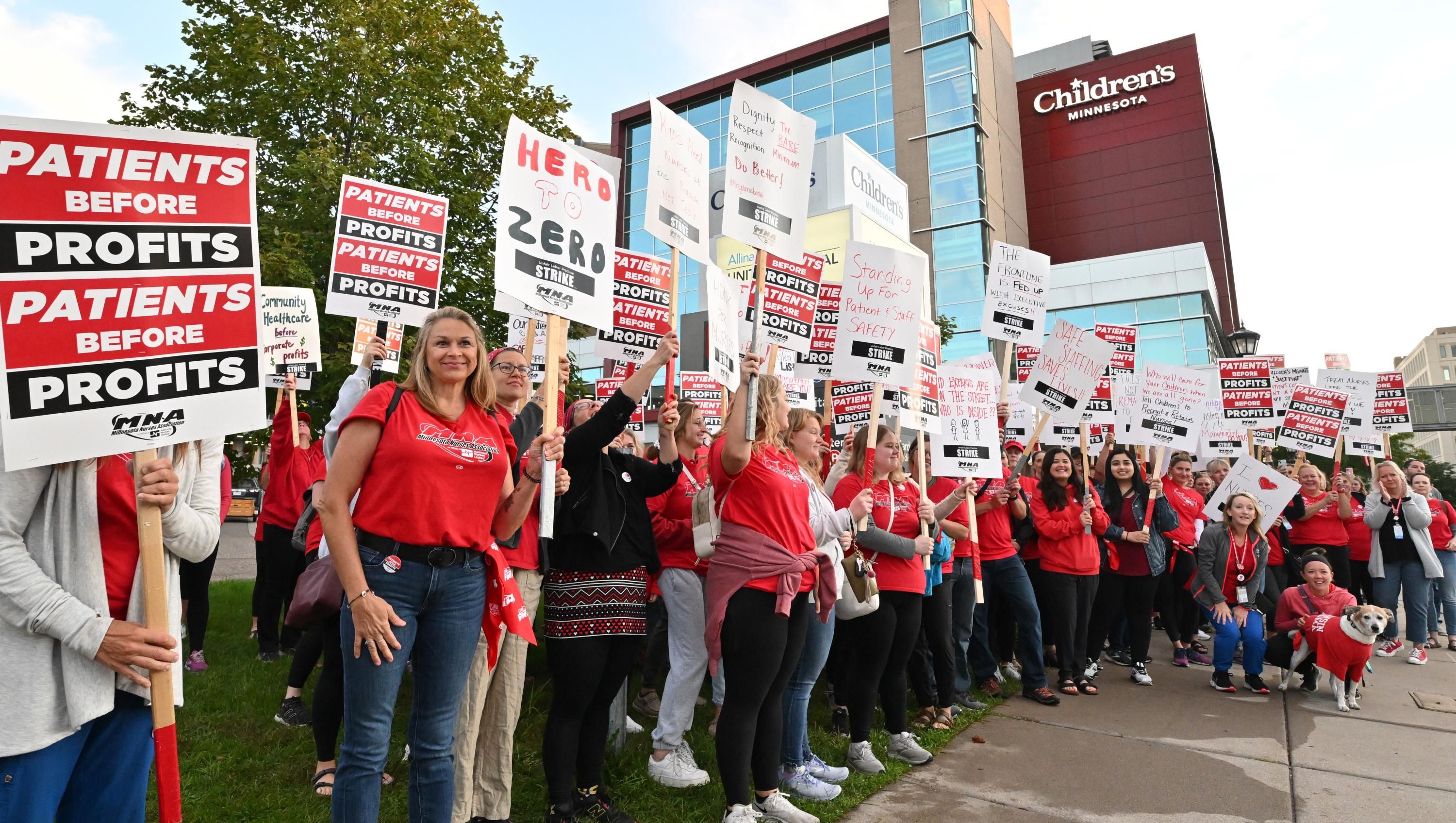 MN nurses on strike