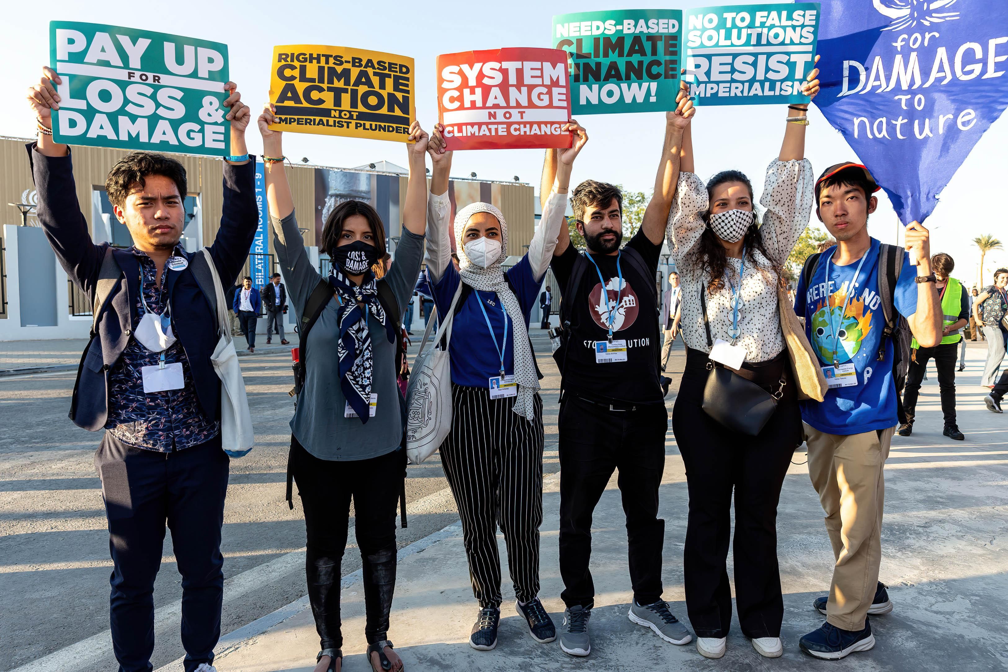 COP27 protesters