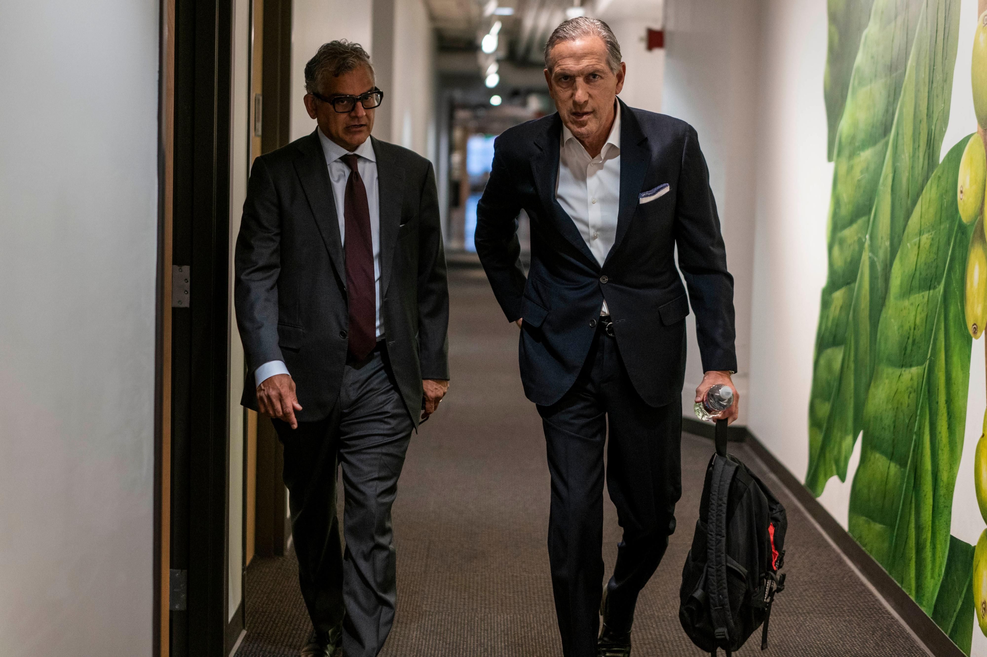 Starbucks CEO Howard Schultz arrives at Investor Day