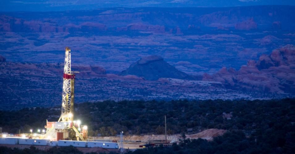 A gas drilling rig sits in an area of southeastern Utah managed by the Bureau of Land Management. (Photo: Richer Images/Construction Photography/Avalon/Getty Images)