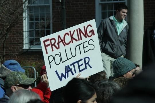 March 2013 Annapolis, Maryland rally against fracking (Flickr / Maryland Sierra Club / Creative Commons license)