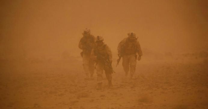 U.S. Marines in the middle of a sand storm during patrol in Bakwa, Farah province, Afghanistan, May 3, 2009. (Photo: Lance Cpl. Brian D. Jones/ DVIDSHUB/cc/flickr)