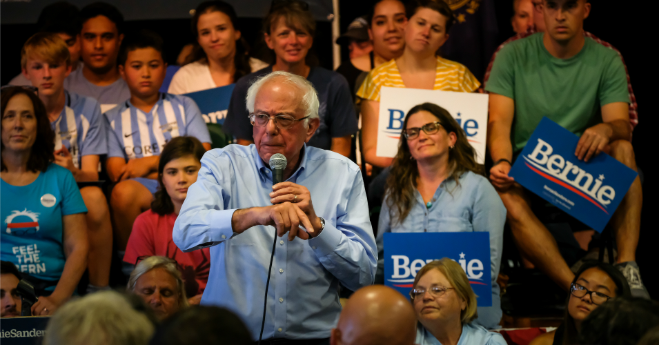 Democratic presidential candidate, Bernie Sanders discusses health care costs at an ice cream social in Raymond, New Hampshire hosted by Ben Cohen and Jerry Greenfield, the founders of Ben and Jerrys Ice Cream. (Photo: Preston Ehrler/SOPA Images/LightRocket via Getty Images)