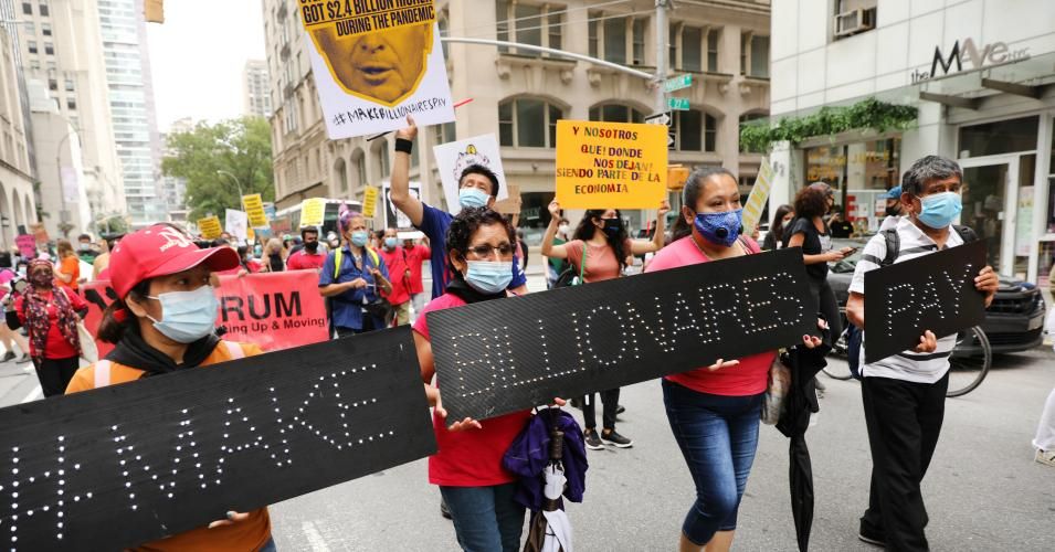 Protesters demand that billionaires pay their fair share during a July 17, 2020 demonstration in New York City. (Photo: Spencer Platt/Getty Images)