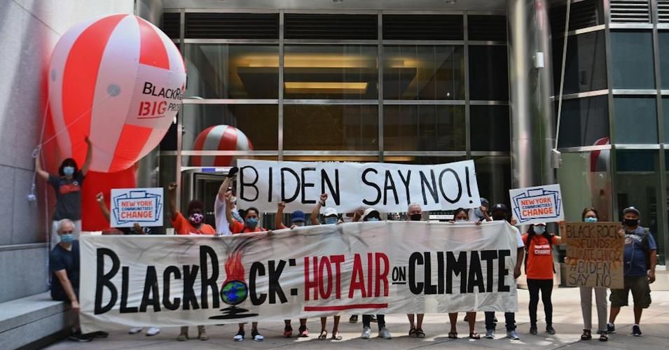 Climate campaigners rally outside BlackRock headquarters in New York City on August 11, 2020. (Photo: Angela Weiss/AFP/Getty Images)