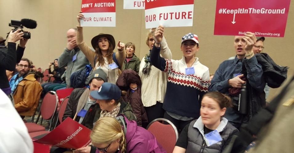 Activists calling for the federal government to keep fossil fuels "in the ground" were booted from an oil and gas lease auction in Salt Lake City on Tuesday. (Photo: Taylor McKinnon/ Center for Biological Diversity)