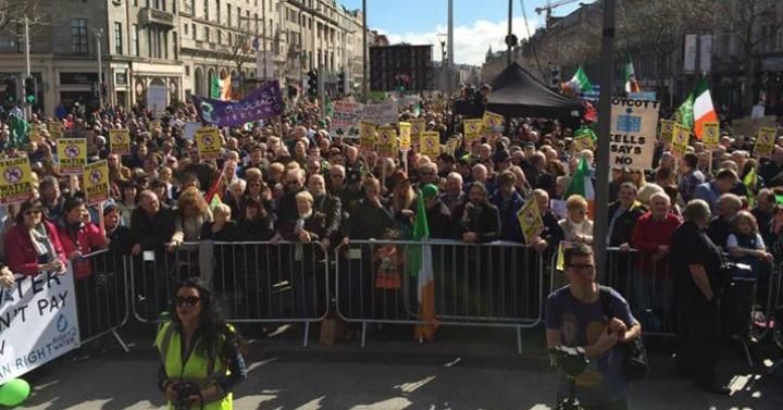Protesters rallied in the Irish capital on Saturday to demand the abolition of a controversial new water tax. (Photo courtesy of Right2Water)