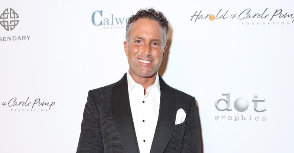 Philip Esformes attends the 15th annual Harold & Carole Pump Foundation gala at the Hyatt Regency Century Plaza on August 7, 2015 in Century City, California. (Photo: Tiffany Rose/Getty Images for Harold & Carole Pump Foundation)