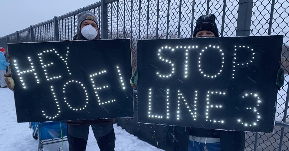 Opponents of the Line 3 and Dakota Access pipelines are urging President Joe Biden to kill the fossil fuel projects. (Photo: <a href="https://twitter.com/indivisible_nmh/status/1362241112900071424/photo/1">Indivisible North Metro</a>/Twitter)