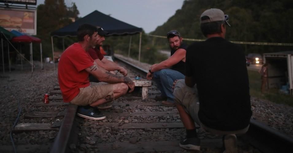 Coal miners began blocking a train in Cumberland, Kentucky on July 29