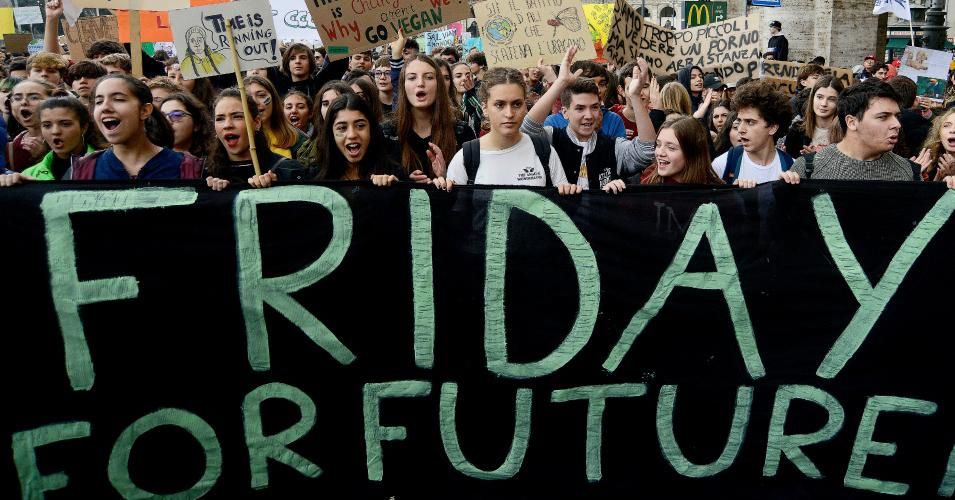 Thousands of students participated in the global climate strike 