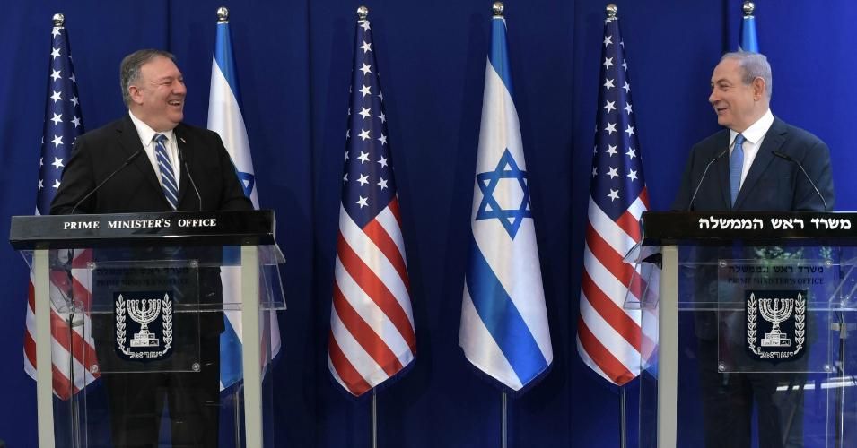 U.S. Secretary of State Mike Pompeo (L) holds a joint press conference with Israeli Prime Minister Benjamin Netanyahu (R) after traveling abroad for the first time amid the novel coronavirus pandemic in West Jerusalem on May 13, 2020. 