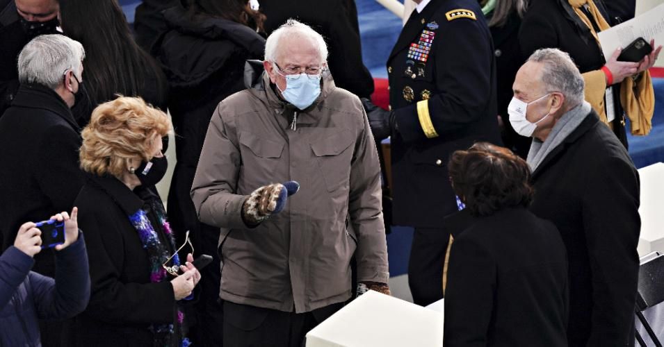 Sen. Bernie Sanders (I-Vt.) arrives at the inauguration of President Joe Biden on the West Front of the U.S. Capitol on January 20, 2021 in Washington, D.C.