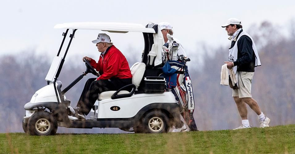 U.S. President Donald Trump golfs at Trump National Golf Club on November 21, 2020 in Sterling, Virginia. The president declined to attend a meeting during the virtual G20 summit regarding the coronavirus pandemic, which is surging across the U.S., and went golfing instead. (Photo: Tasos Katopodis/Getty Images)