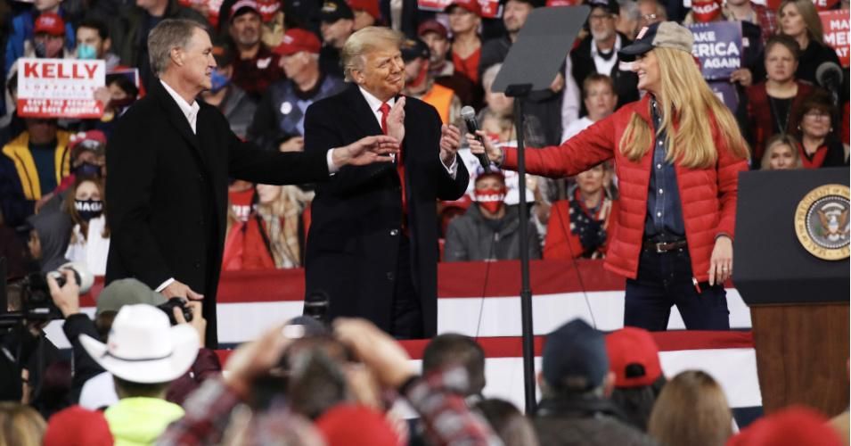 President Donald Trump attends a rally in support of Sen. David Perdue (R-Ga.) and Sen. Kelly Loeffler (R-Ga.) on December 5, 2020 in Valdosta, Georgia. The rally with the senators comes ahead of a crucial runoff election for Perdue and Loeffler on January 5, which will decide who controls the U.S. Senate. (Photo: Spencer Platt/Getty Images)