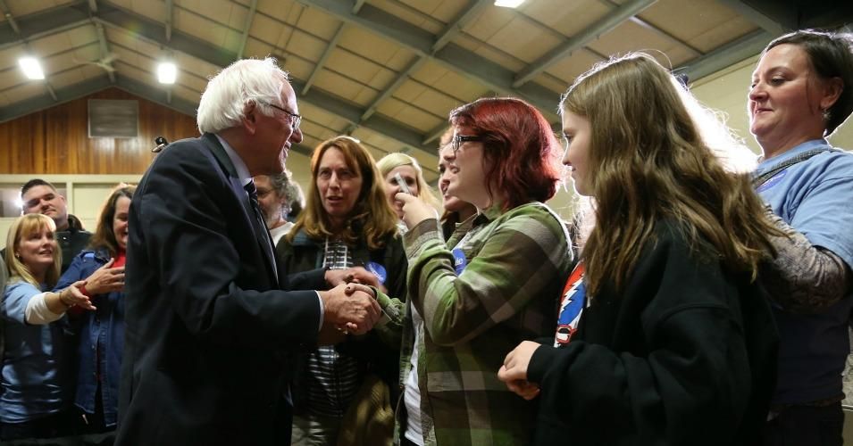 Bernie Sanders shakes hands with potential supporters after speaking at a campaign town hall meeting at Pinkerton Academy in Derry, New Hampshire. (Photo: Mary Schwalm/Reuters)