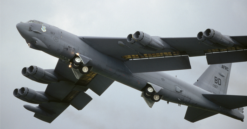 USAF Boeing B-52H Stratofortress taking-off at the 1998 Fairford Royal International Air Tattoo.
