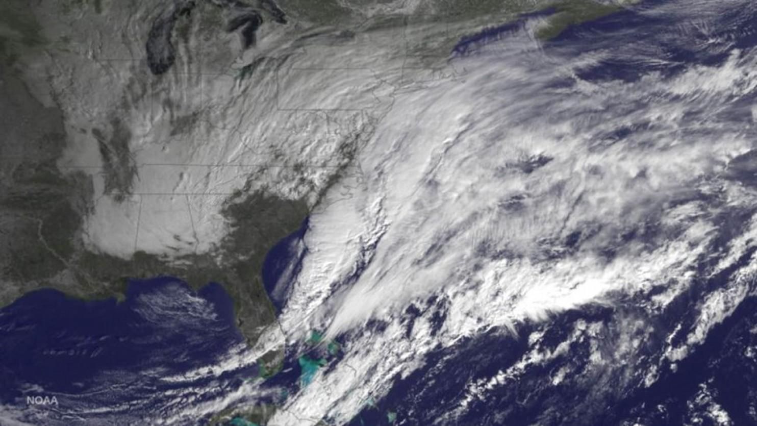 Nor'Easter Juno approaching the eastern United States is seen in a NOAA GOES satellite image released Monday. (Photo: Reuters/NOAA/Handout)