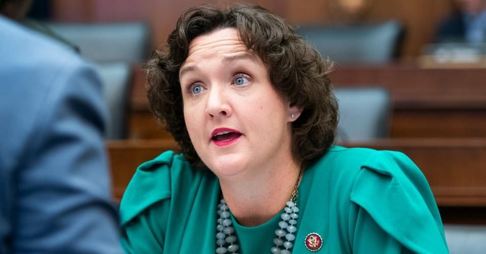 Rep. Katie Porter (D-Calif.) took Big Pharma CEOs to task for charging exorbitant prices for life-saving medications during a House Oversight Committee hearing on September 30, 2020. (Photo: Tom Williams/CQ-Roll Call, Inc. via Getty Images)