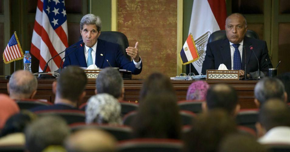 Secretary of State John Kerry and his Egyptian counterpart, Sameh Shukri at a news conference on Sunday in Cairo. (Photo: Brendan Smialowski/Pool)