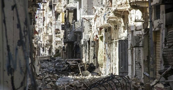 Rubble from the offensive against ISIS in Libya. (Photo: AP)