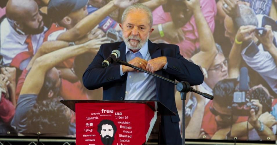 Luiz Inácio Lula da Silva, Brazil's former president, speaks during a press conference on March 10, 2021 in São Bernardo do Campo, Brazil. (Photo: Cris Faga/Anadolu Agency via Getty Images)