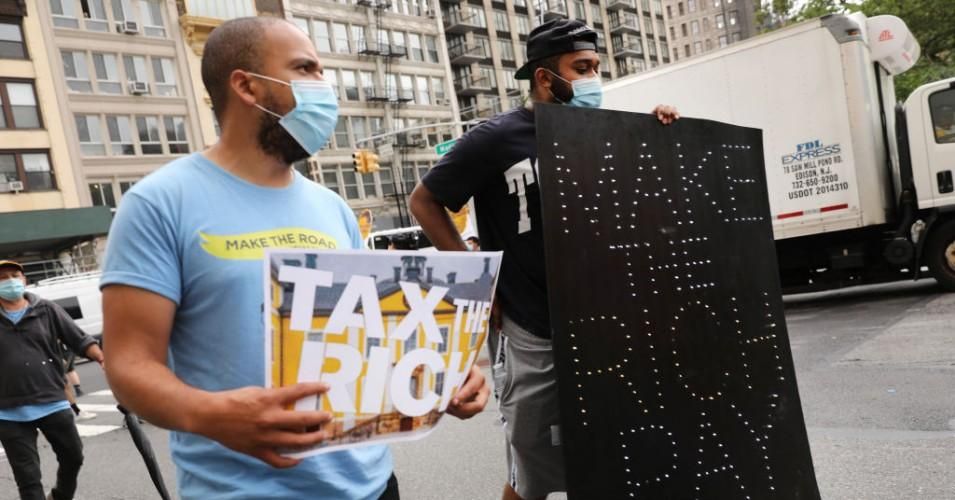 People participate in a "March on Billionaires" event on July 17, 2020 in New York City. (Photo: Spencer Platt/Getty Images)